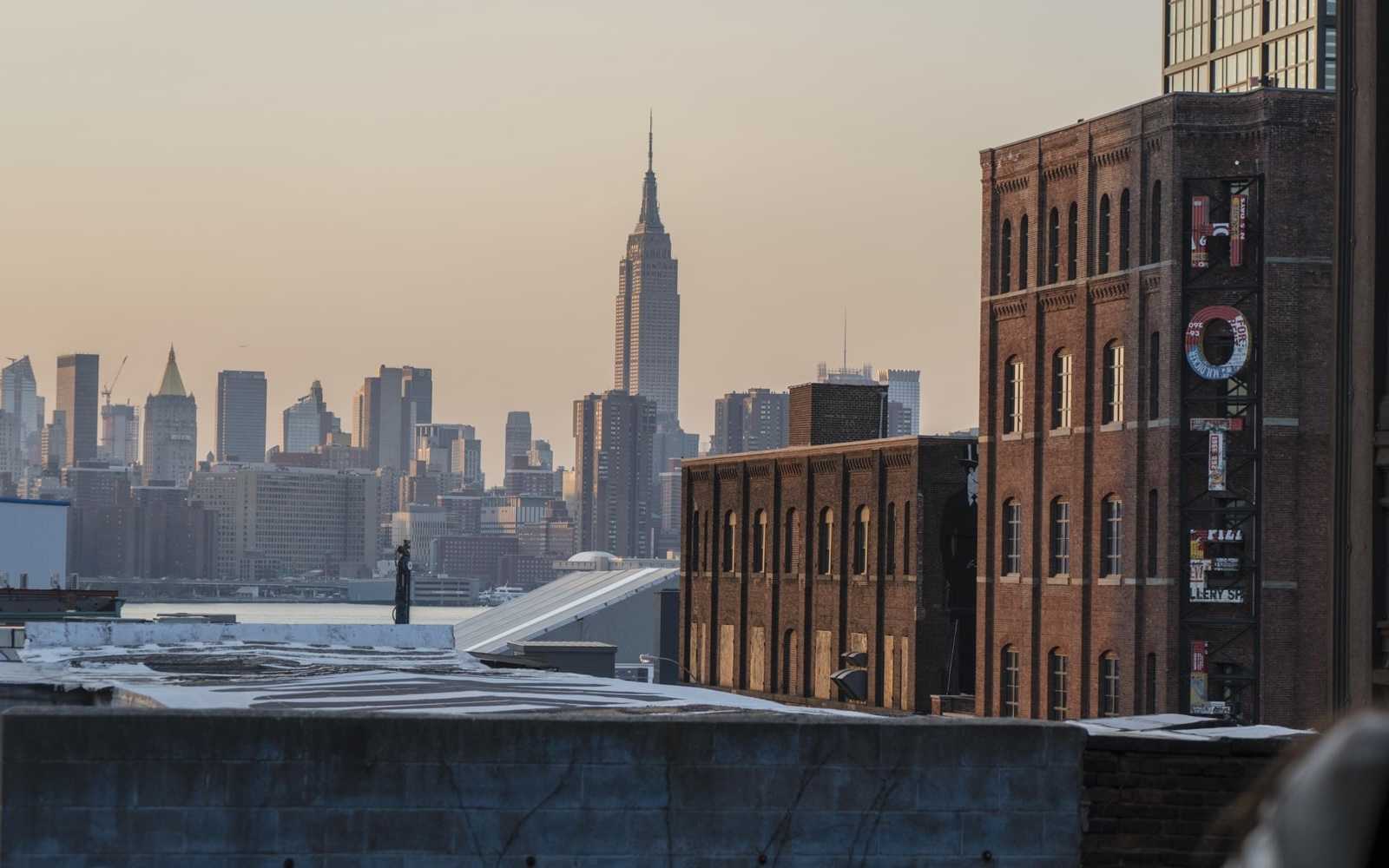 Urban skyline with a hotel in the foreground